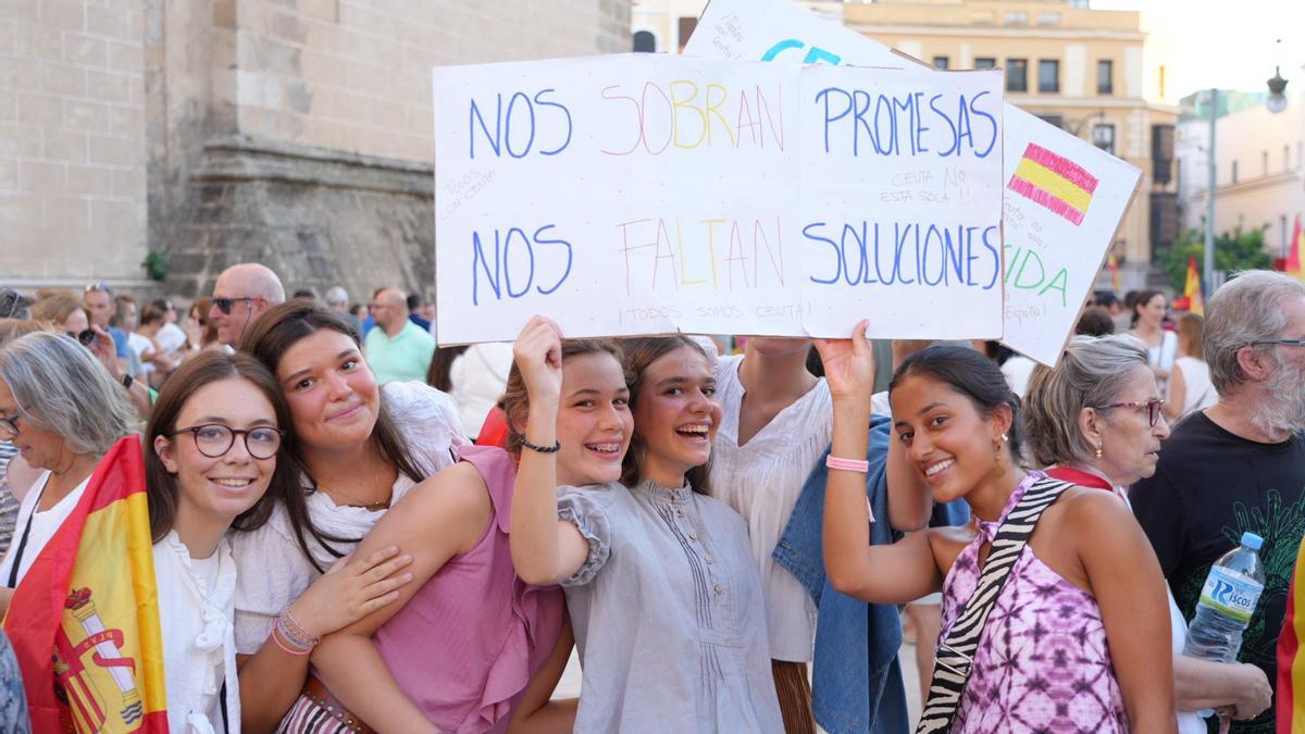 FOTOGALERÍA | Así ha sido la movilización por Ceuta en Badajoz