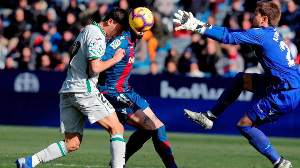 Levante y Getafe empatan a nada