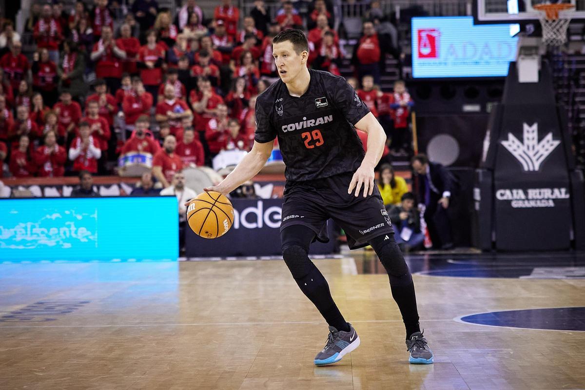 Luka Bozic acumula 5 partidos por encima de los 30 de valoración.