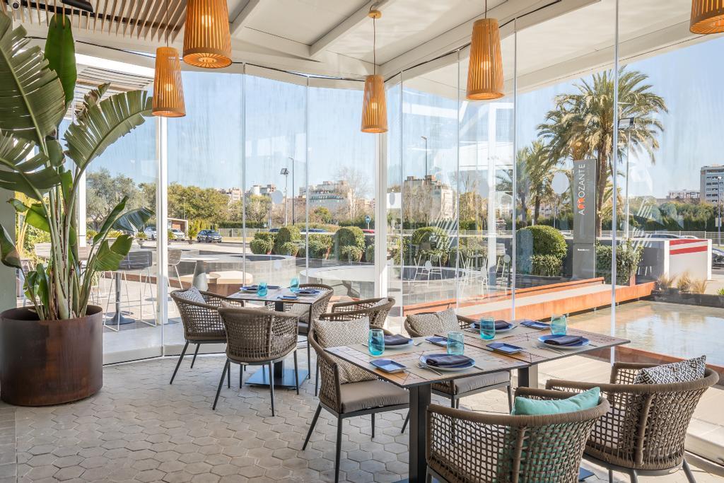 El Barceló Sevilla Renacimiento cuenta con una amplia oferta de restauración