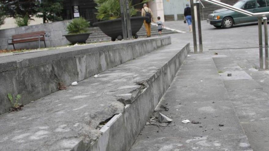 Escalón defectuoso junto al centro de La Baragaña