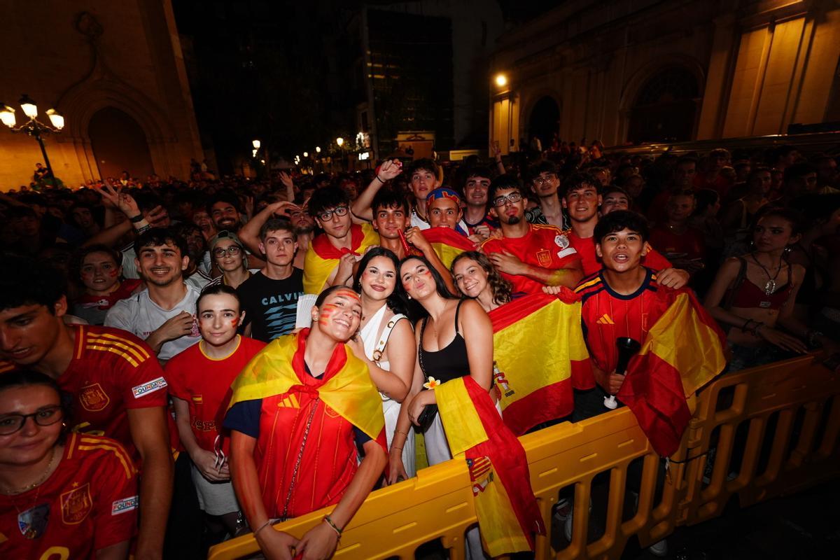 Galería: La provincia de Castellón se echa a las calles para festejar el segundo mundial de España