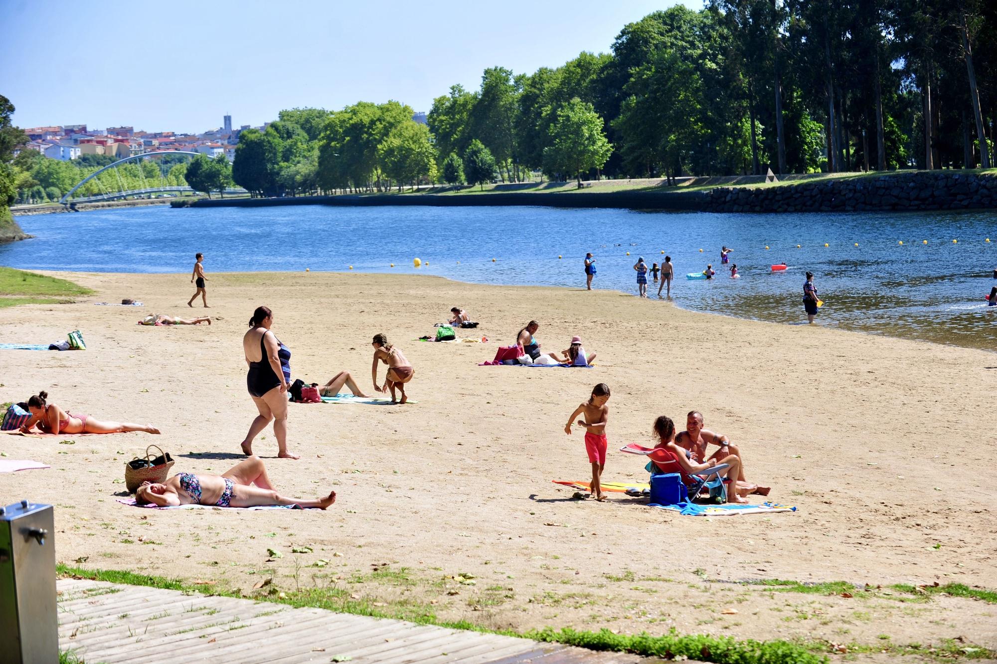 Playa fluvial de Monte Porreiro en el río Lérez (Pontevedra).