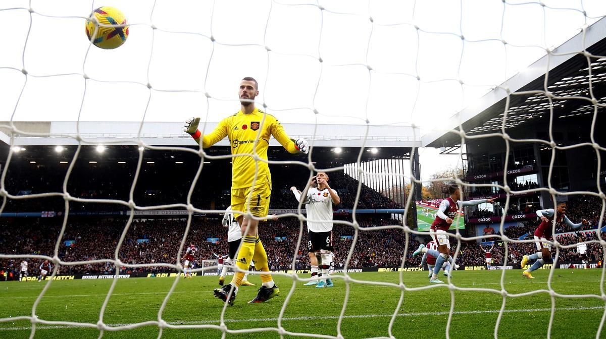 De Gea encaja el tercer gol del Aston Villa este domingo obra de Ramsey.