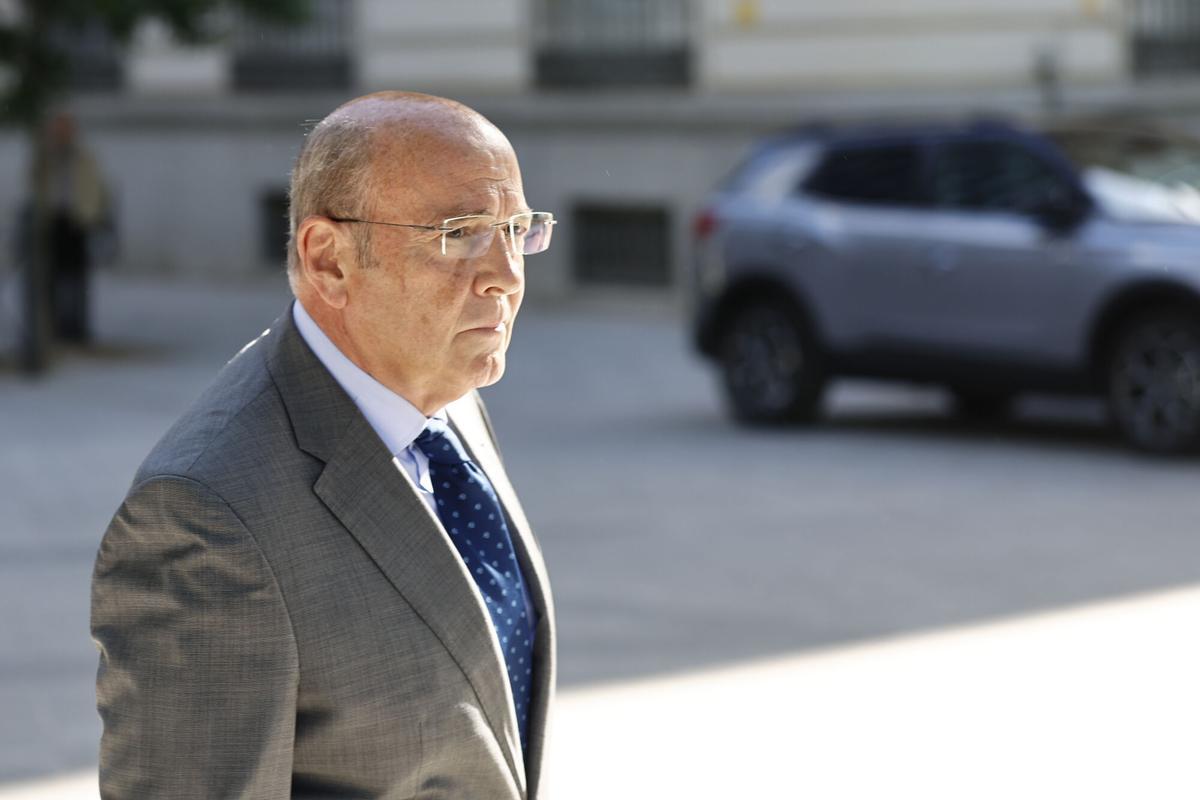 El coronel de la Guardia Civil y exdirector del gabinete de Coordinación y Estudios del Ministerio del Interior, Diego Pérez de los Cobos, a su llegada este martes a la Audiencia Nacional