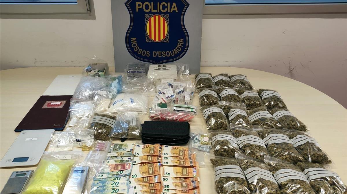 zentauroepp53742385 mossos200613170348