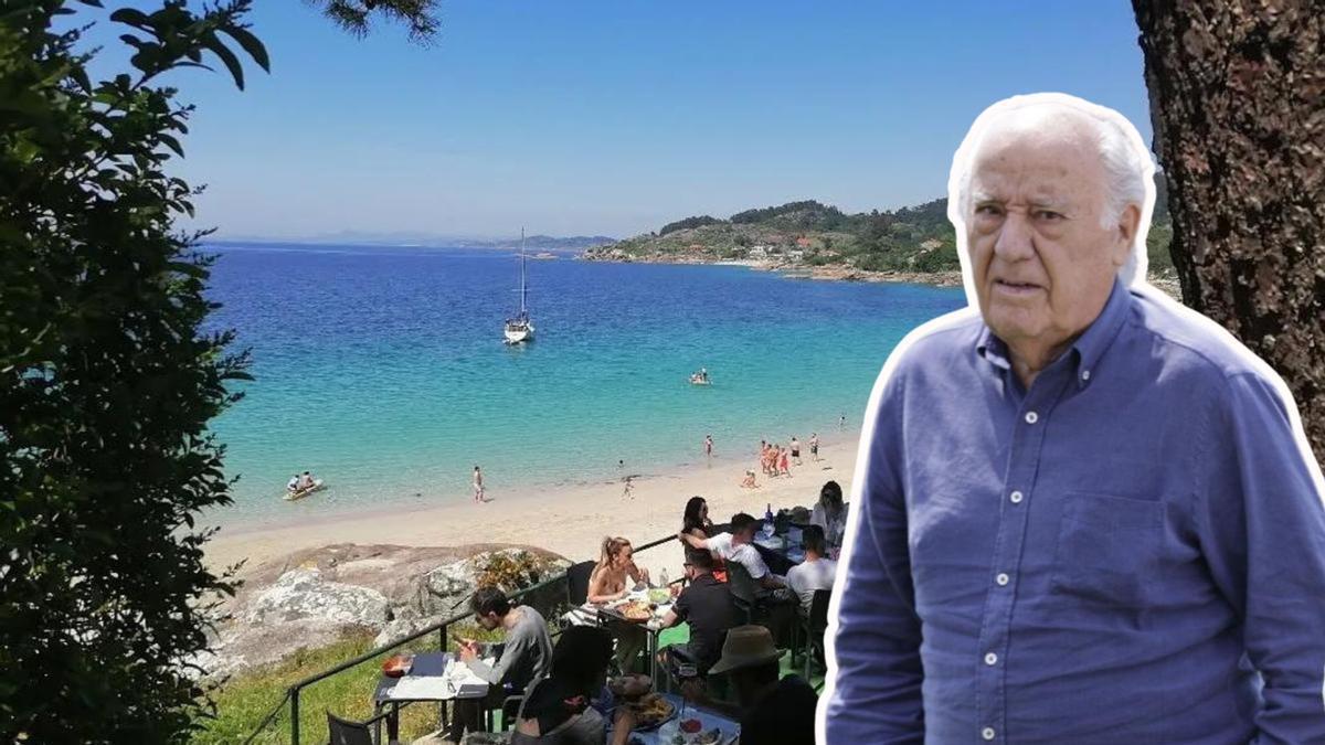 Amancio Ortega, a la derecha, y de fondo la playa de Aldán