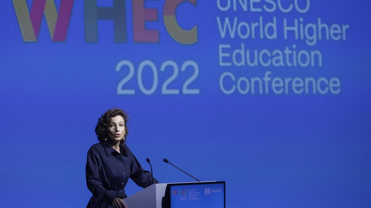 La directora general de la Unesco, Audrey Azoulay, durante la Conferencia Mundial de la Educación Superior, en Barcelona.