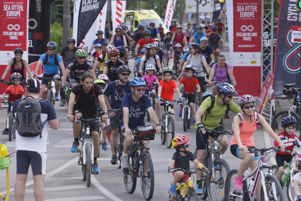 Cycling No Limit Travel Cicloturista i sortida de la Festa del Pedal del GEiEG