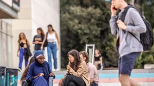 Jóvenes en el campus de Bellaterra de la UAB, el año pasado.