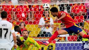 Mikel Merino marcó el gol de la victoria frente Alemania