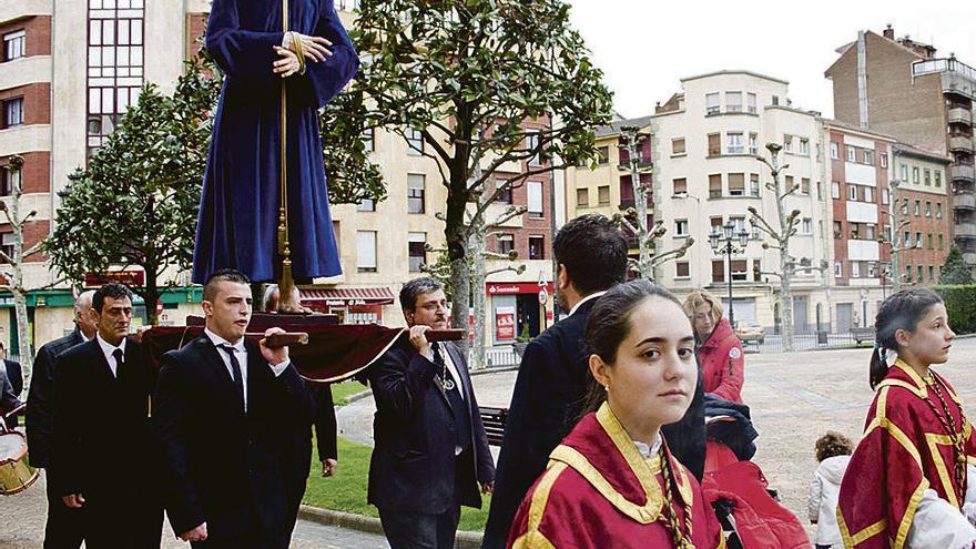 El Señor de la Sentencia regresa a su templo