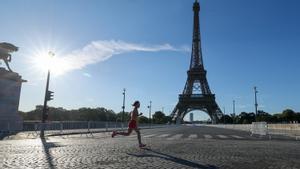 Imagen de archivo de la Torre Eiffel durante los JJOO de París