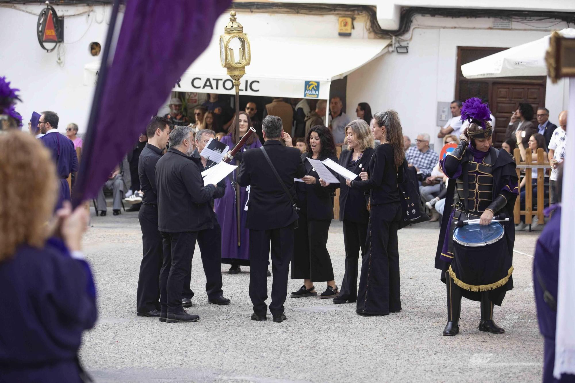Las mejores imágenes de la  Procesión general del Santo Entierro de Xàtiva