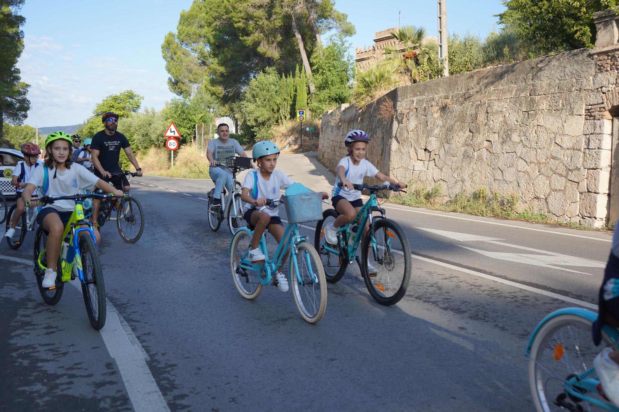 200 escolares de Ontinyent celebran el Día Mundial Sin Coches