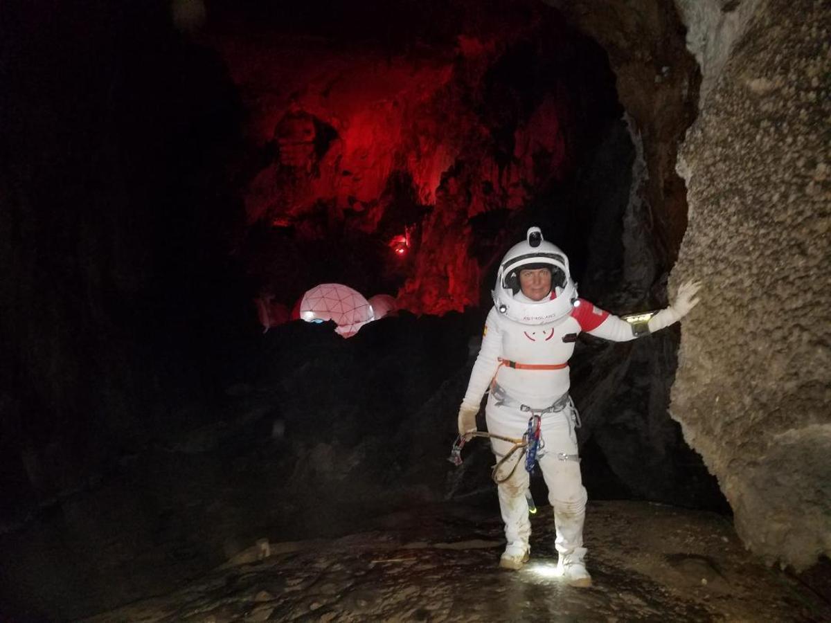 Cueva Astroland donde se desarrolla la misión.