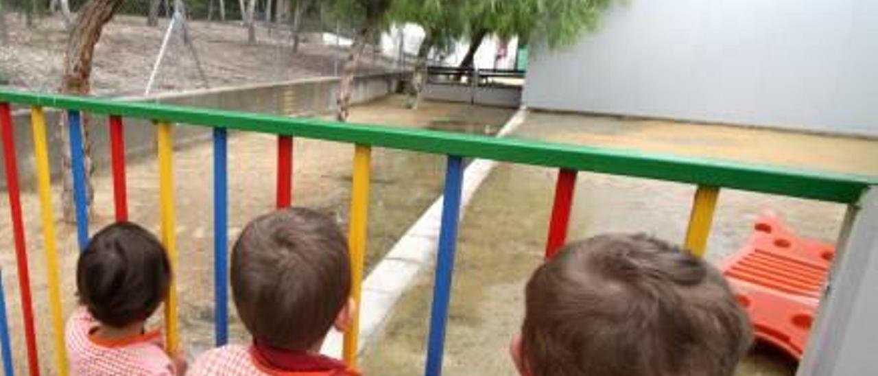 La falta de plazas deja a 115 niños de 0 a 3 años sin escolarizar en Elda
