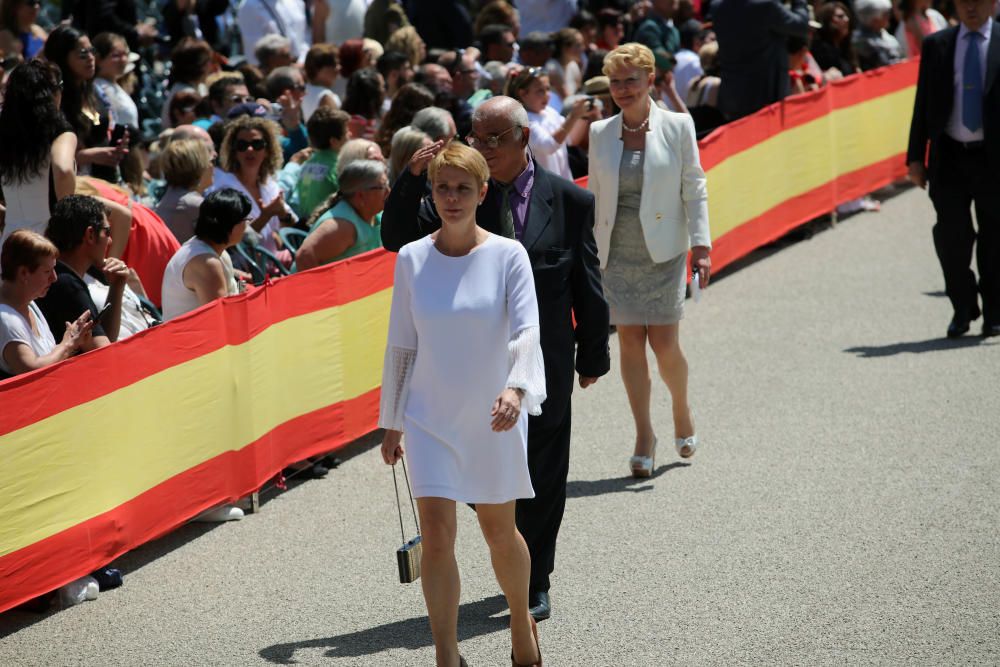 600 civiles juran la bandera en Palma