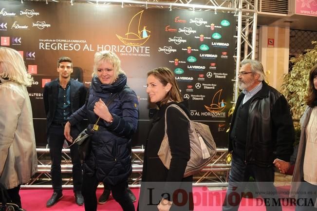 Estreno de 'Regreso al horizonte' en el cine Rex