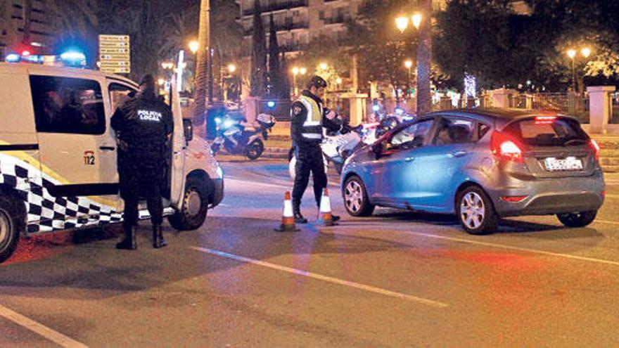 La Policía Local refuerza sus servicios en el centro de Palma en navidades