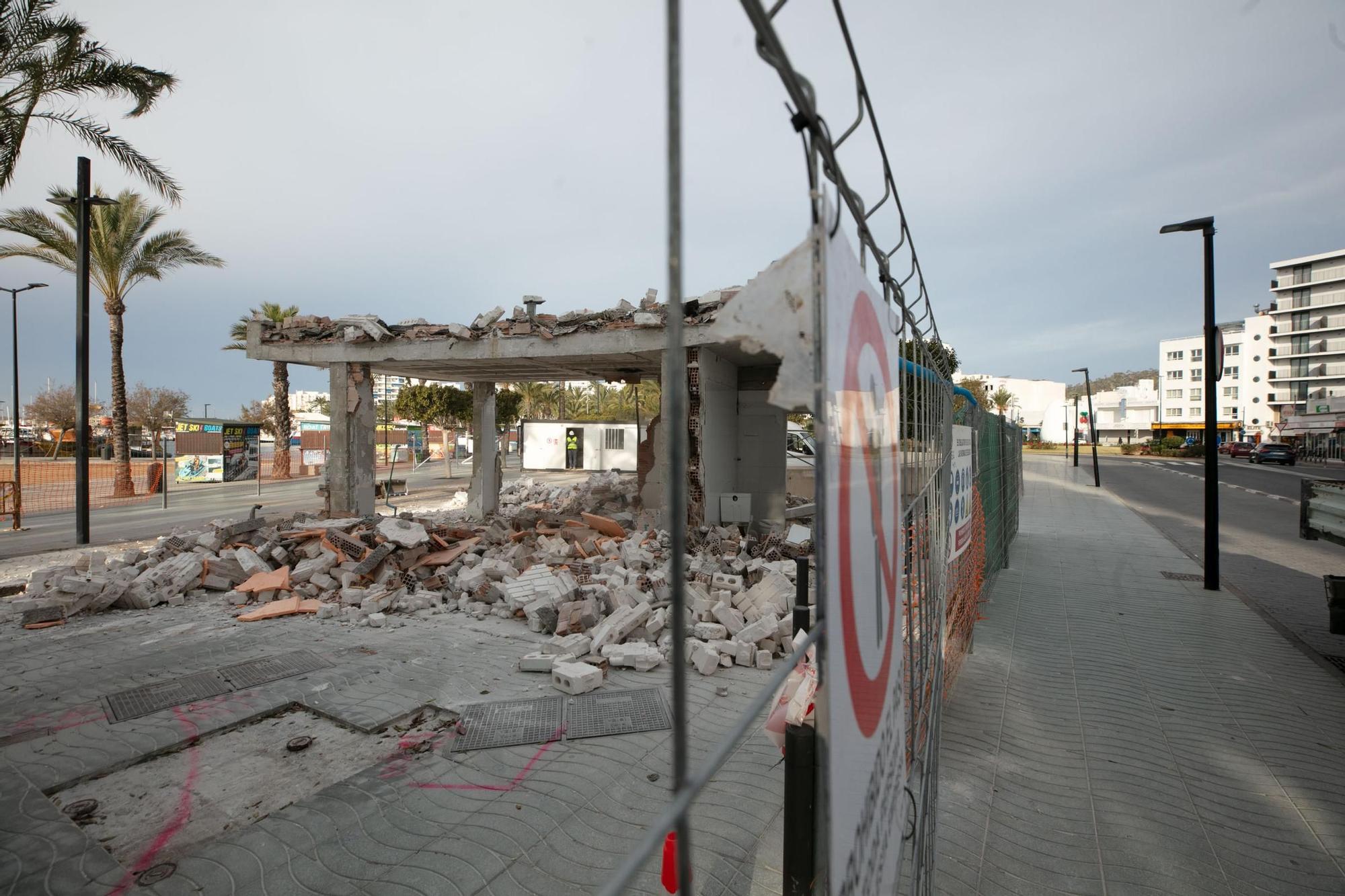 Mira las fotos del derribo del edificio Kiosk de Sant Antoni