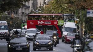 La demanda per obtenir el carnet per a cotxes automàtics es dispara