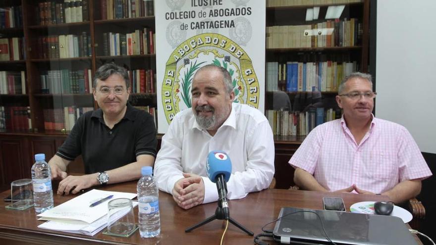 Los abogados cartageneros plantean una huelga nacional por la crisis de la justicia