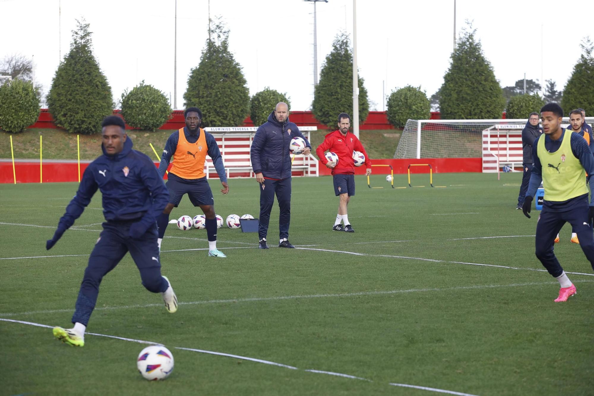 El Sporting vuelve a entrenar después de la victoria en Villareal (en imágenes)