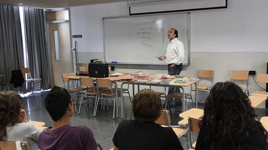 El gigante asiático llega a las aulas