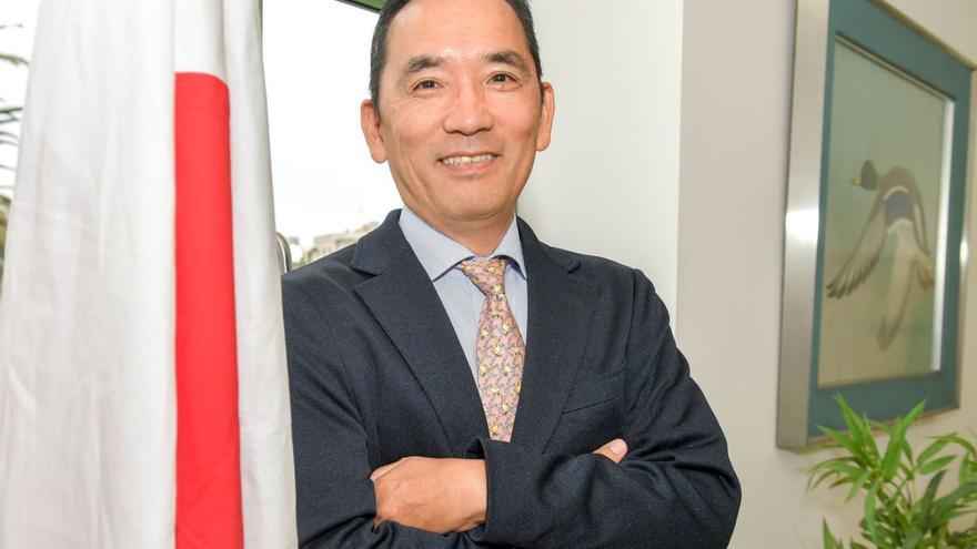 El cónsul de Japón en Las Palmas de Gran Canaria, Akira Kusunoki. | | JUAN CARLOS CASTRO