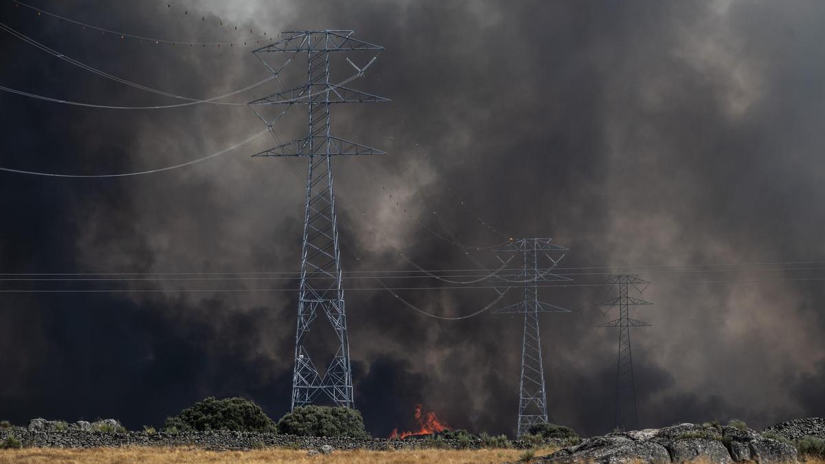 Imagen del incendio de Casar de Cáceres, el pasado 16 de agosto.
