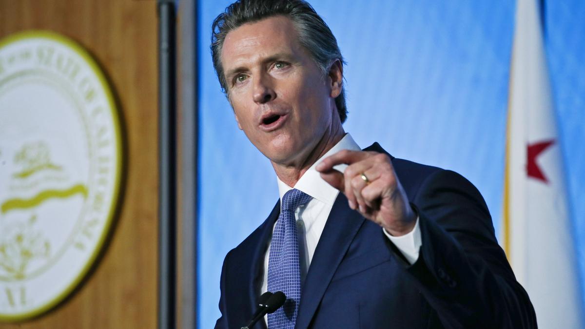 El gobernador de California, Gavin Newsom.