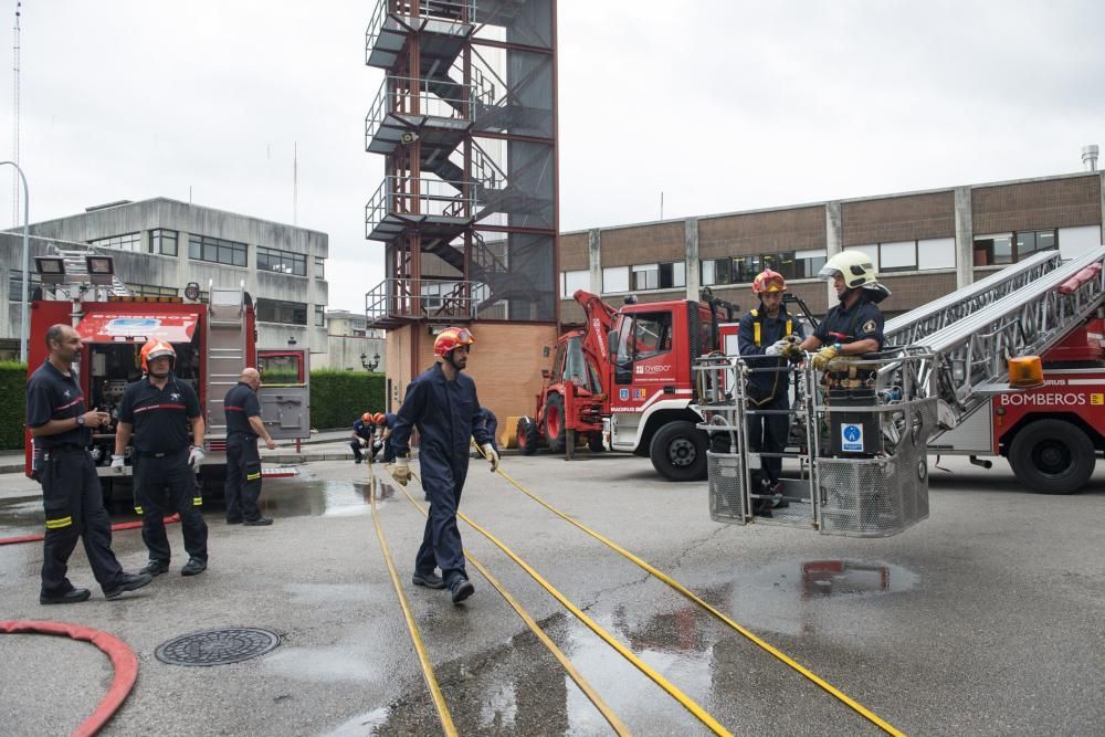 Nuevos bomberos de Oviedo