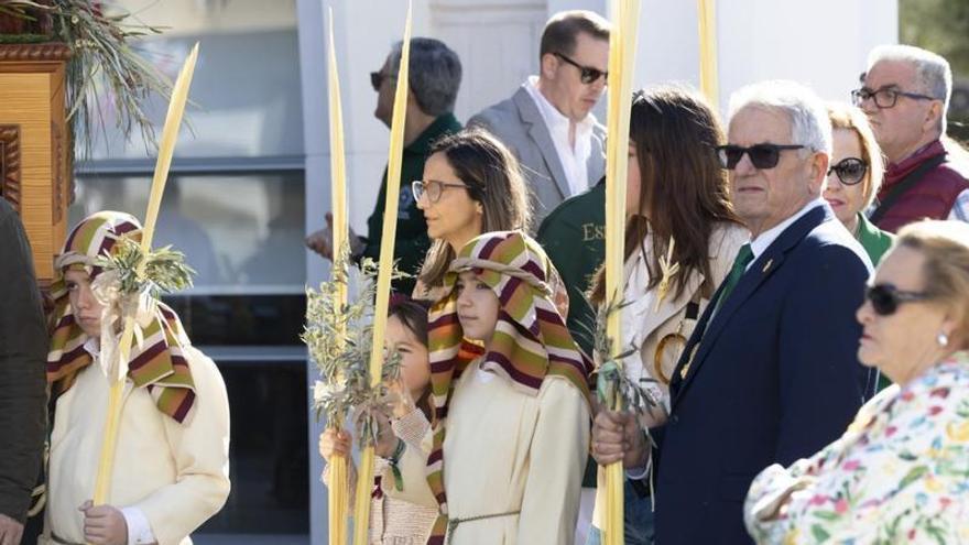 Aquí las imágenes de la Procesión de  Las Palmas del Domingo de Ramos de Torrevieja 2026