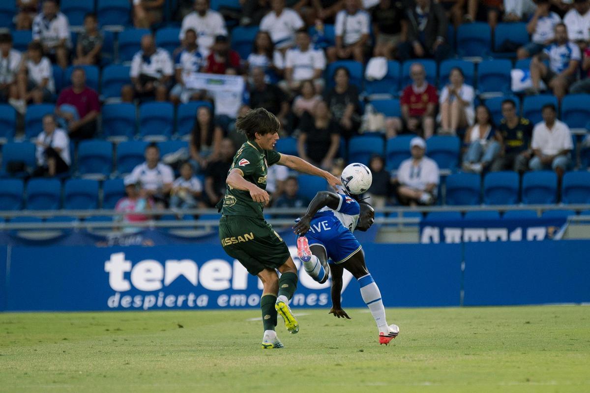 Tenerife - Sporting, en imágenes Tenerife - Sporting, en imágenes