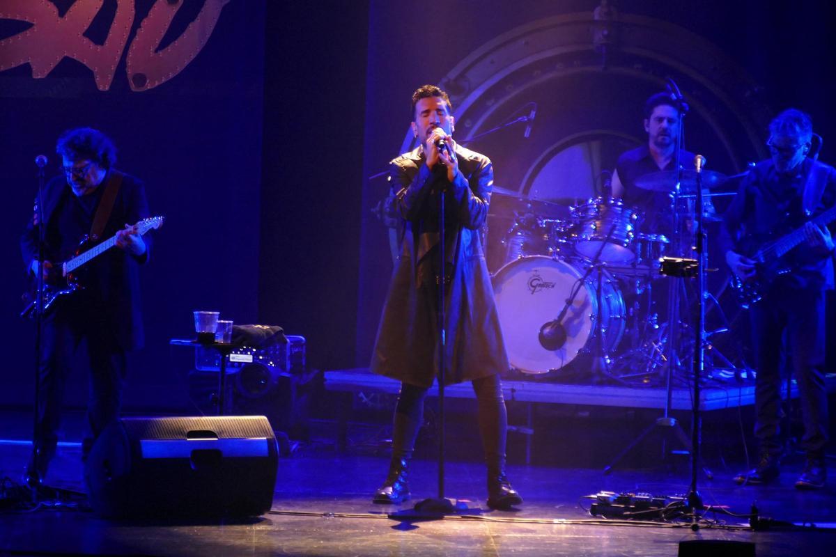 EN IMATGES | SAU triomfa al Teatre El Jardí amb els aires empordanesos de Fredrik Strand