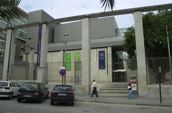 Fachada del Museo de Belas Artes de A Coruña.