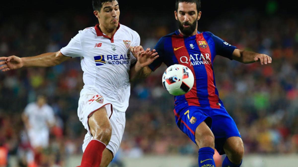 Arda Turan, autor de dos goles en la final, vuelta, de la Supercopa de España. Gran partido del turco ante el Sevilla