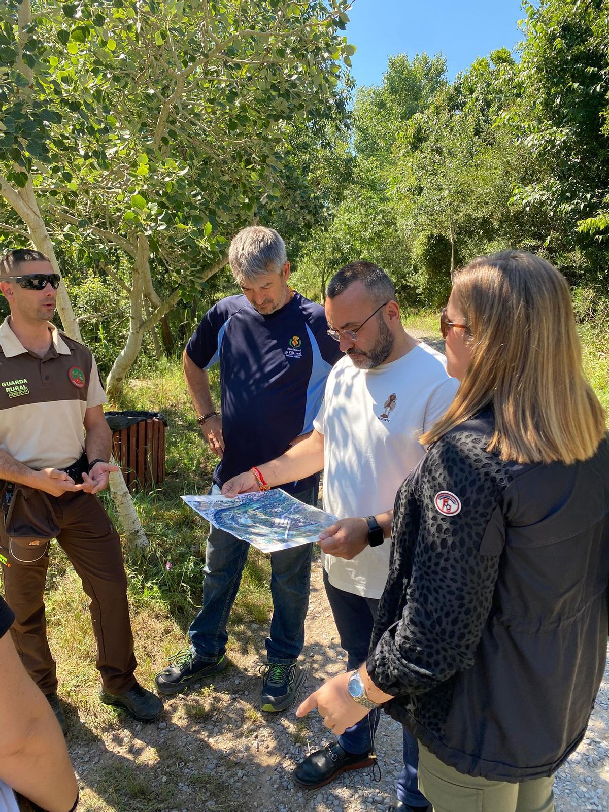 L'alcalde, José Benlloch, ha supervisat l'inici dels treballs.