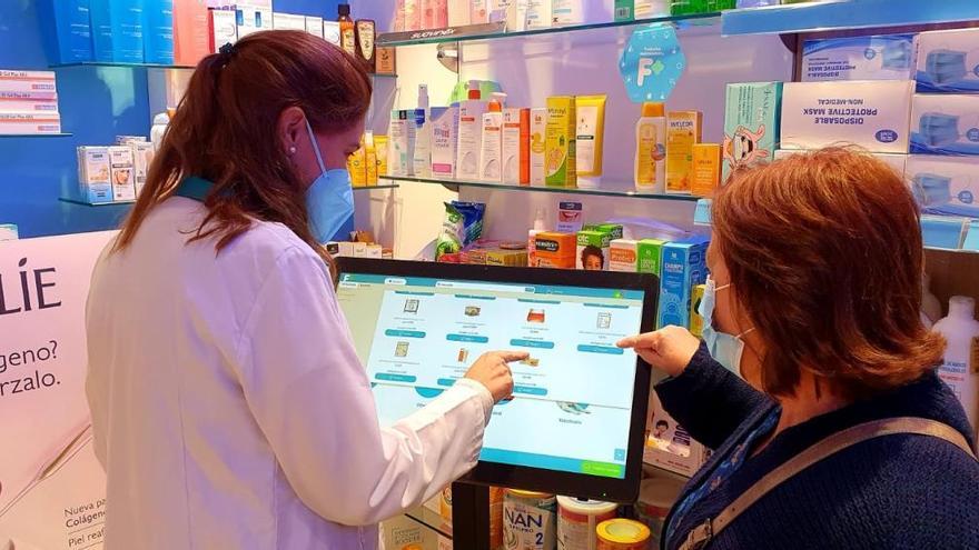 Hefame lanza el primer kiosco digital para farmacias del país