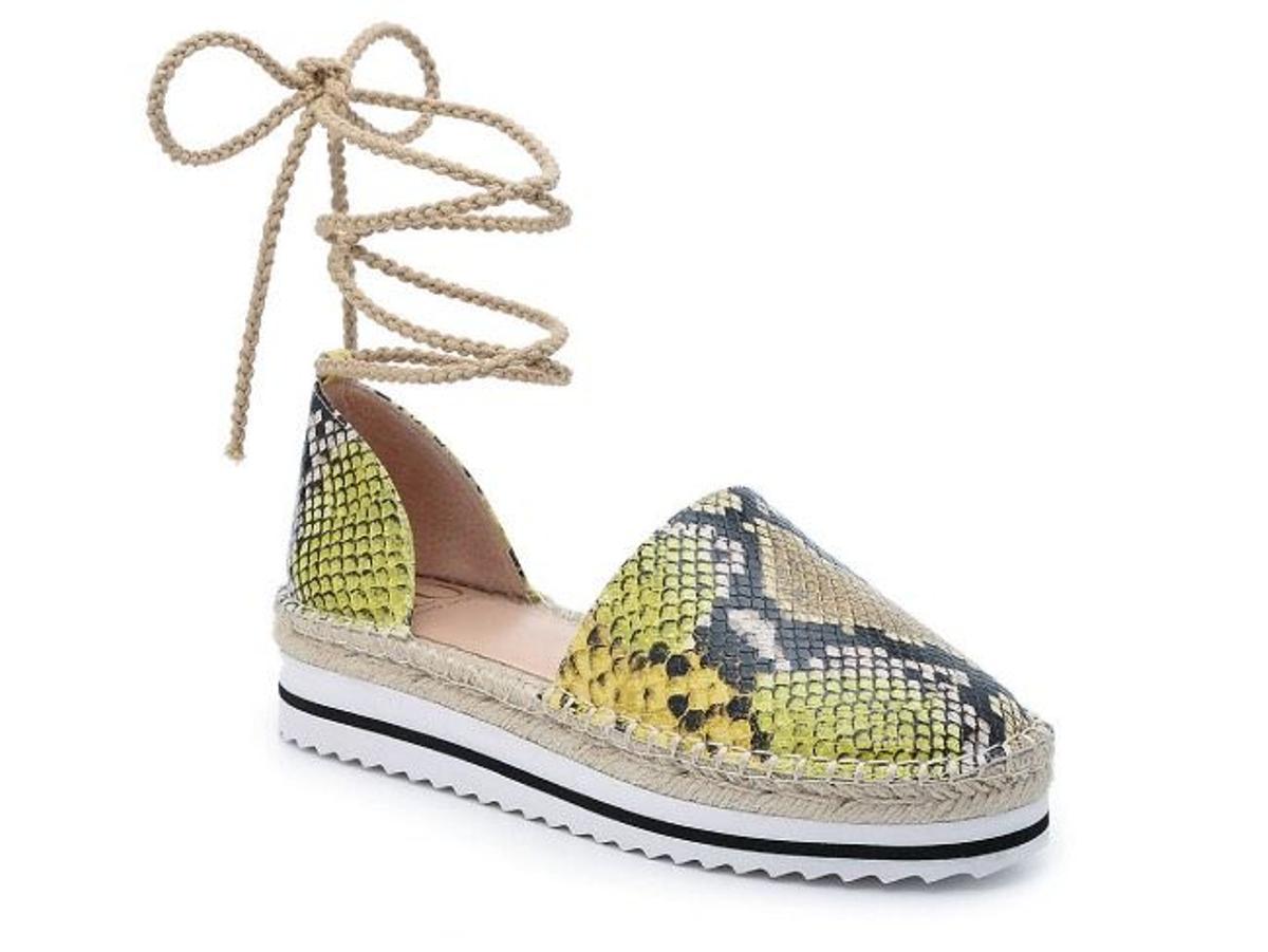 Larenn Espadrille Platform Slip-On en 'animal print' DSW x JLo