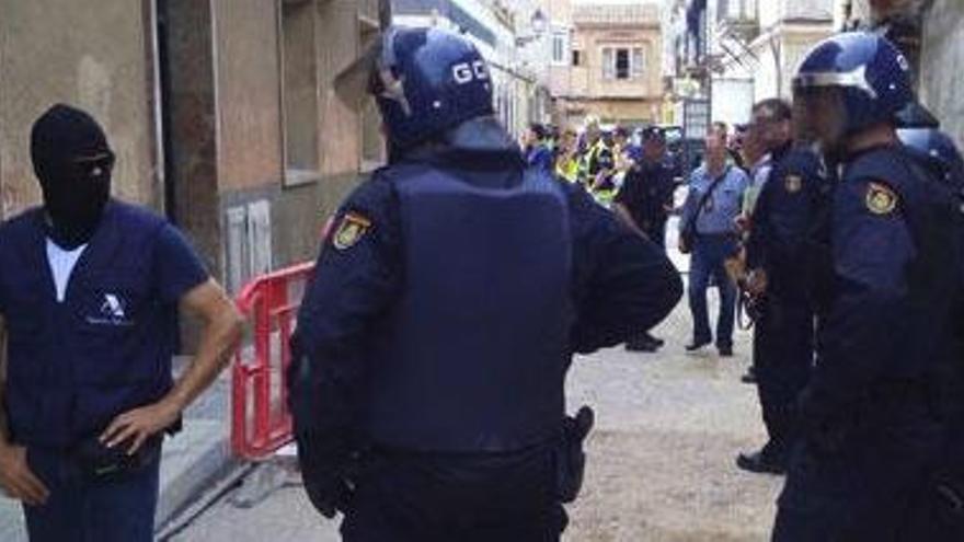 Drogenfahnder durchkämmen Gitano-Viertel in Palma