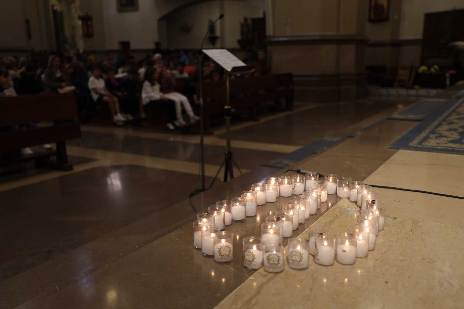 Encuentro de los niños con la Virgen del Lledó en Castelló