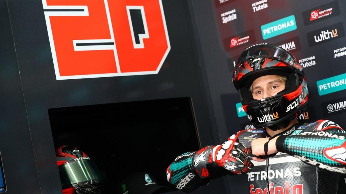 Fabio Quartararo, en el box del Yamaha Petronas