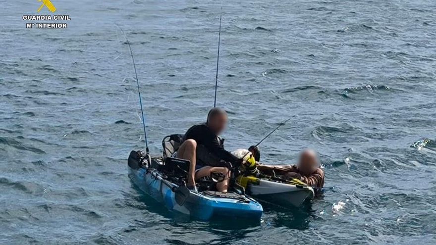 Un guardia civil fuera de servicio rescata a un hombre con hipotermia en el mar en Alicante