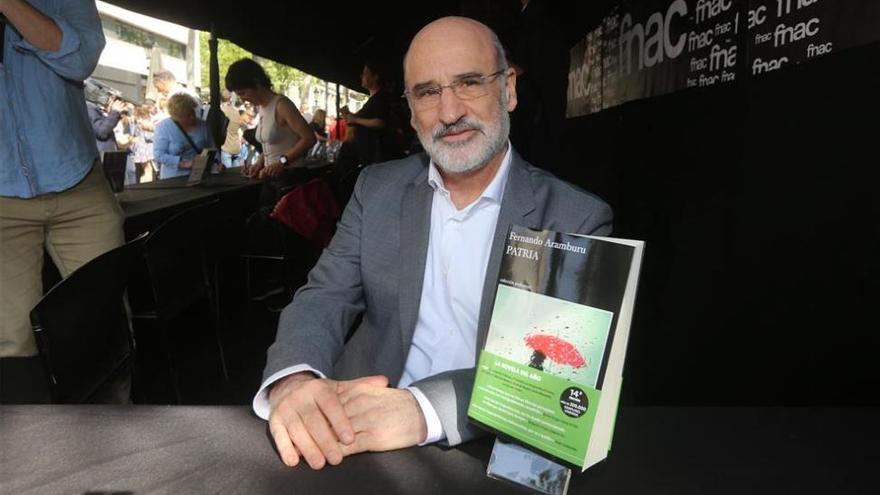 Fernando Aramburu, Premio Nacional de Narrativa 2017 por &#039;Patria&#039;