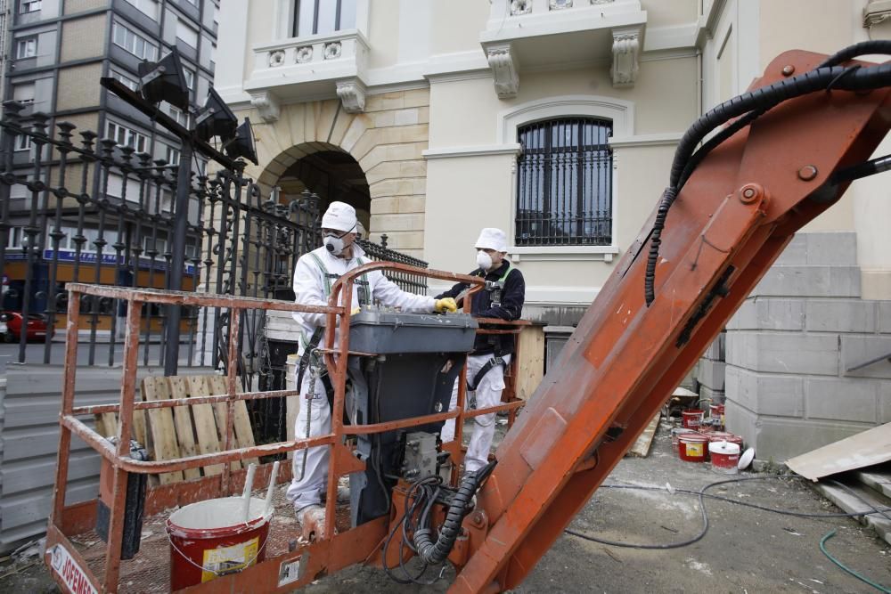 Gijón: algunos sectores vuelven a trabajar