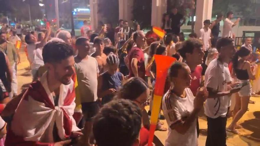 La victoria de España se celebra en Cartagena