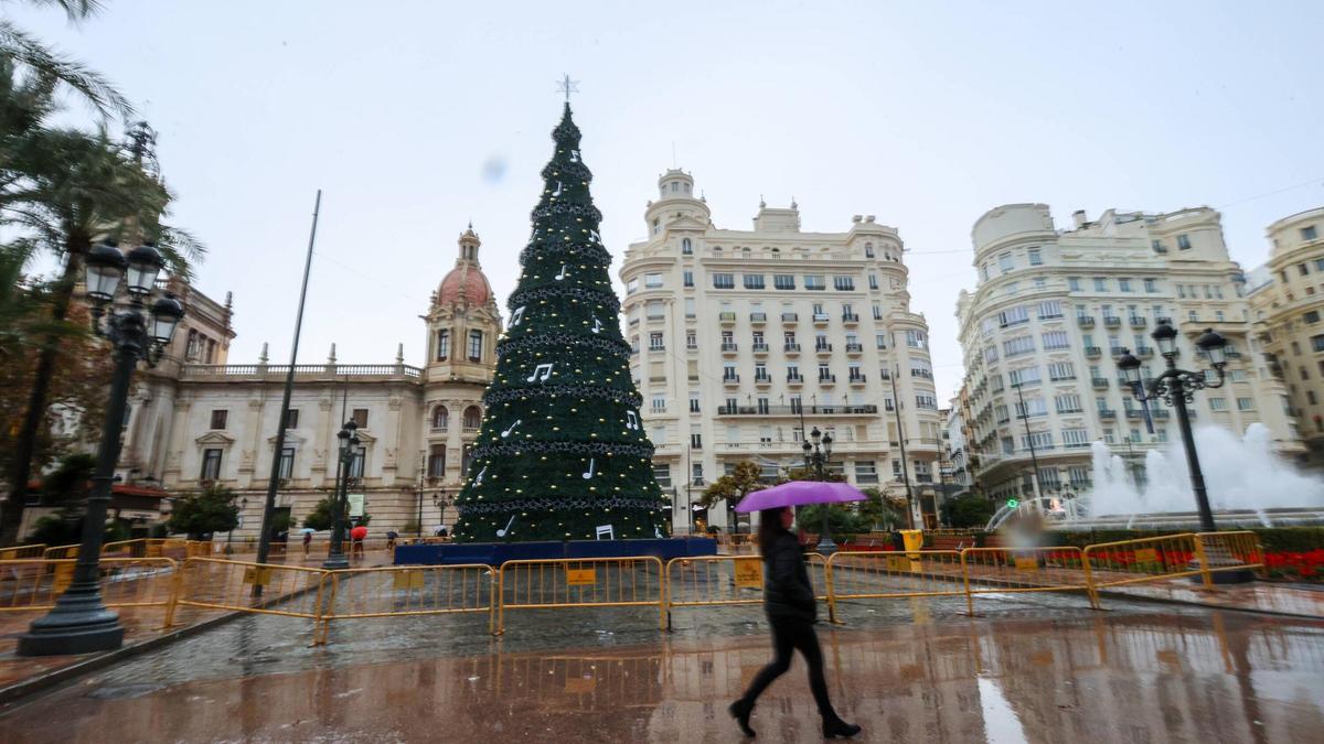 Plaza del Ayuntamiento de València, en una imagen de mediados de diciembre.