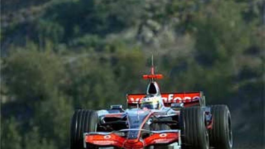 McLaren se disculpa ante la FIA por el espionaje a Ferrari